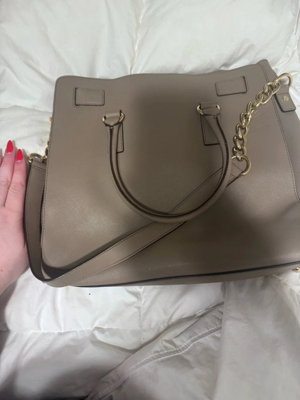 Michael Kors Taupe Leather Saffiano Tote with Gold Hardware and Matching Wallet - Picture 6 of 16
